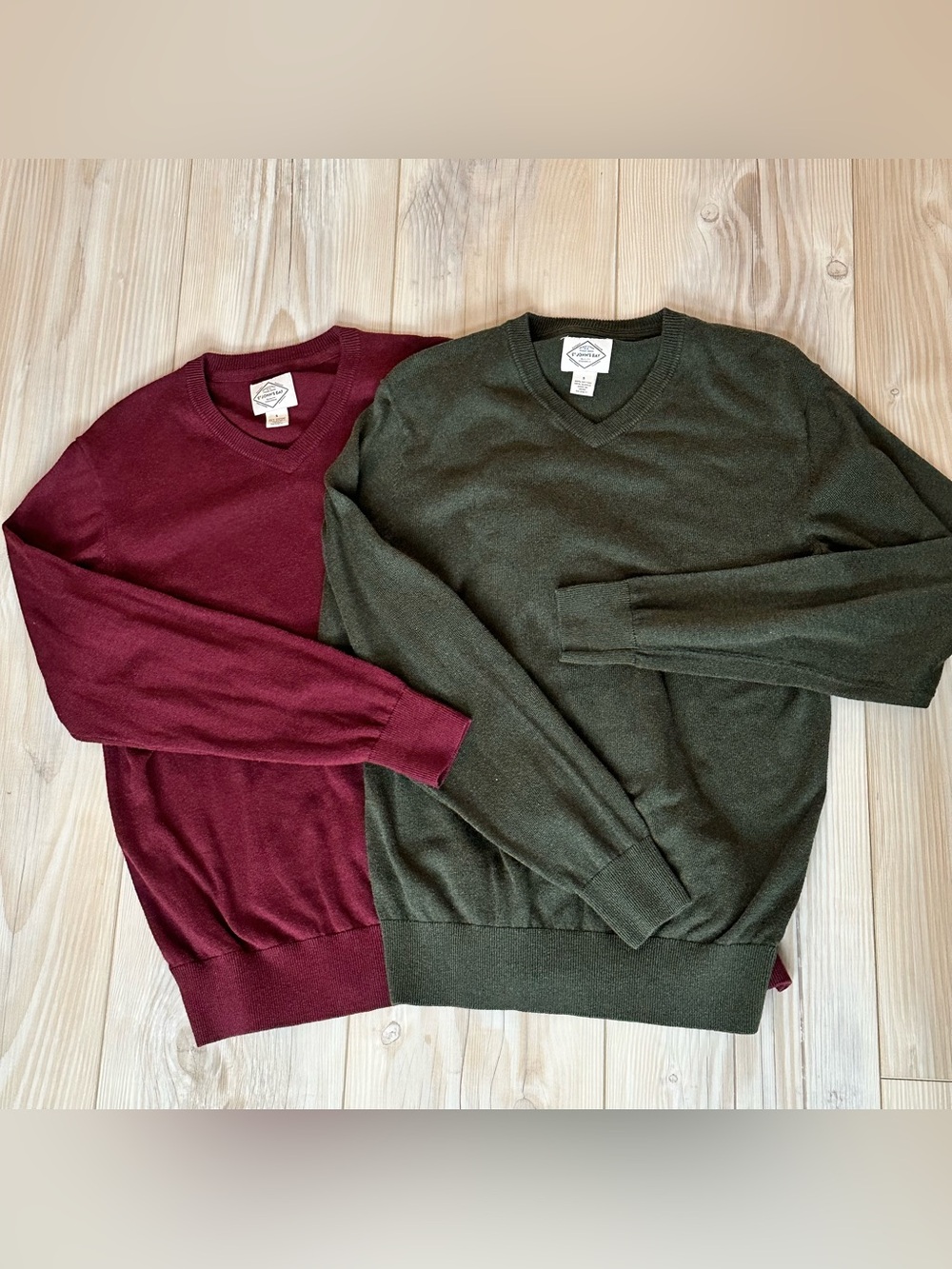 TWO V-Neck Sweaters in Burgundy and Olive